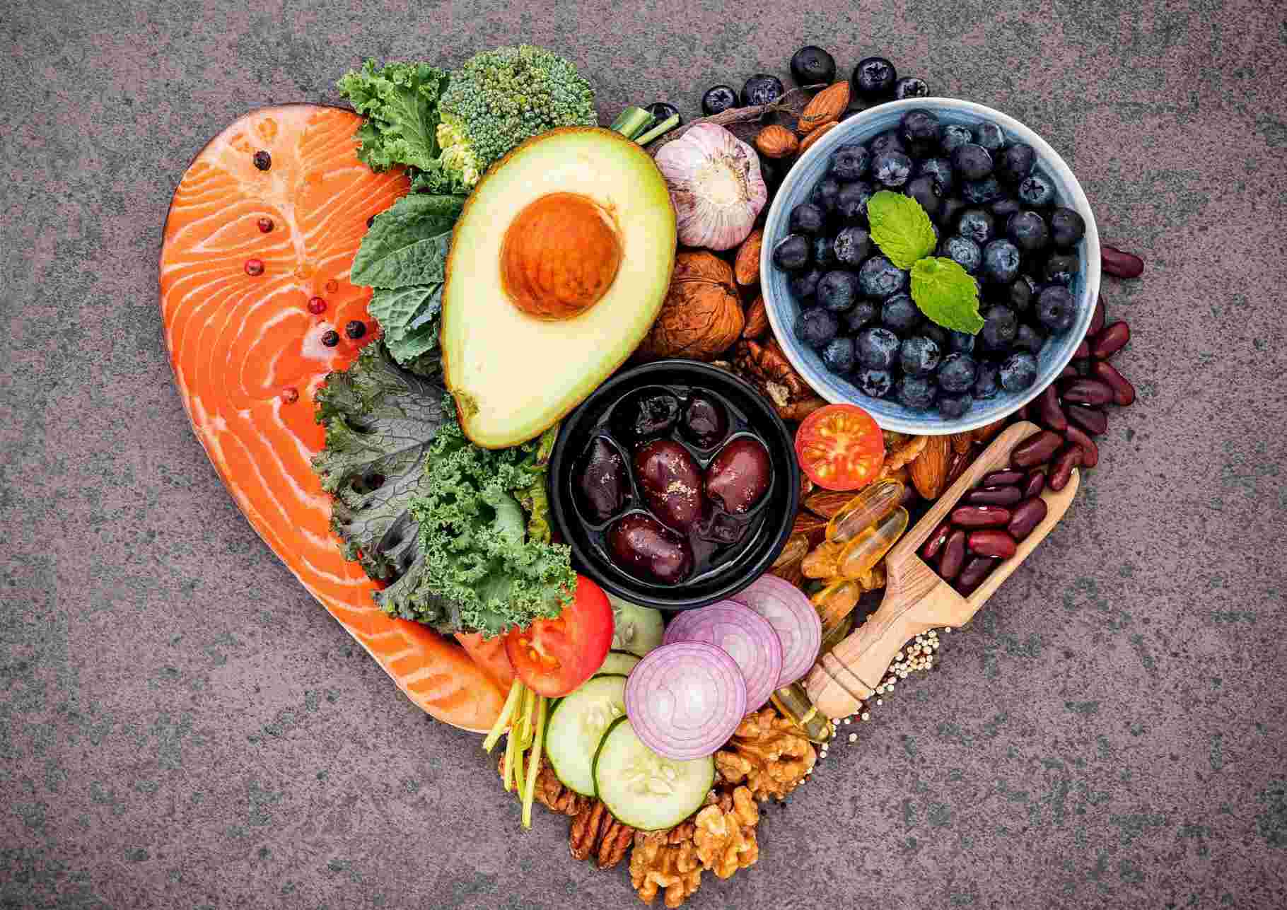 What Is the Difference Between a Nutritionist and a Clinical Nutritionist