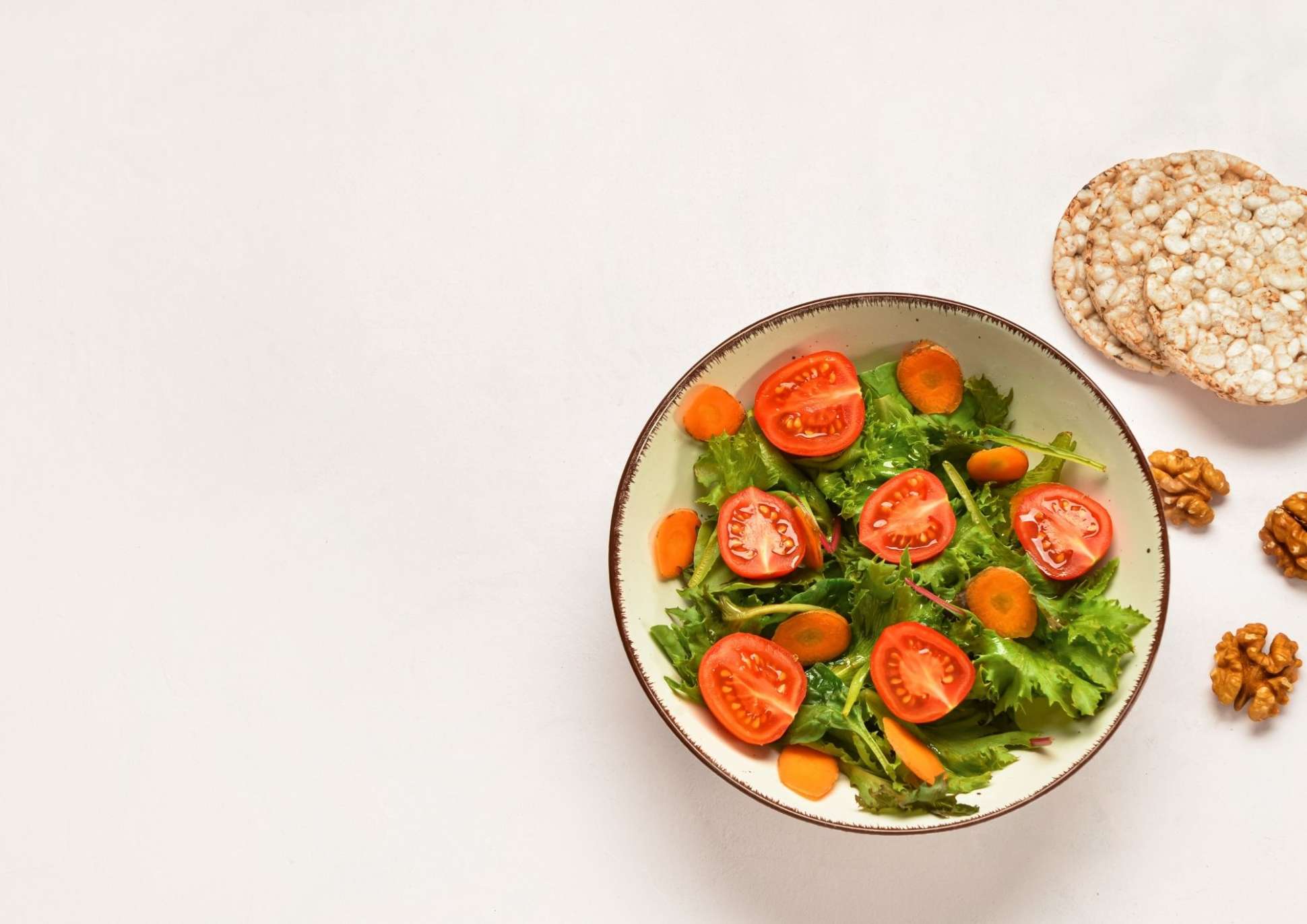 Jake Biggs, offering macro-based meal plans for weight and performance goals.