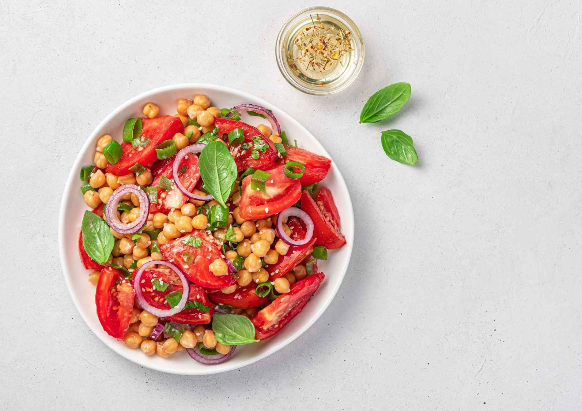 Accredited nutritionist Jake Biggs helping clients achieve sustainable weight loss with science-backed meal plans in Sydney.