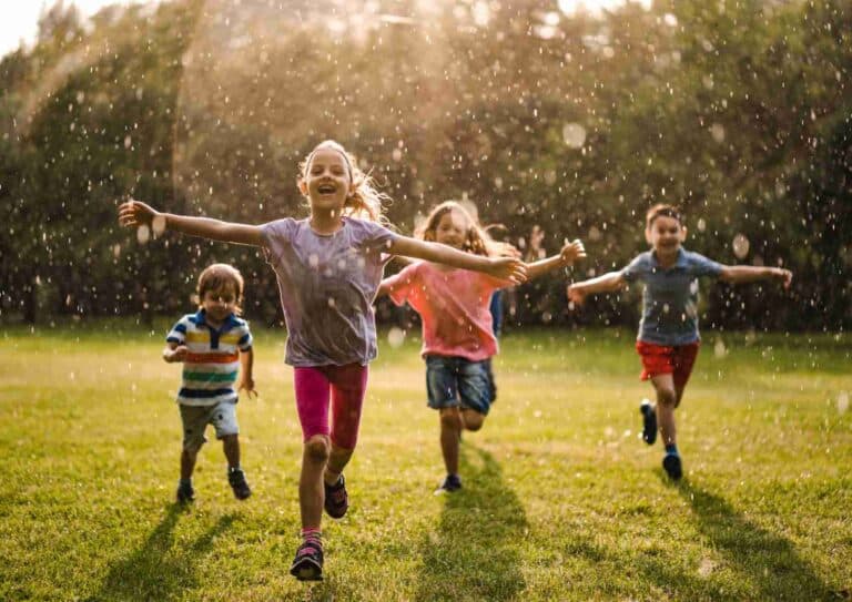 Jake Biggs is a Sydney-based children’s nutritionist who specialises in personalised nutrition plans tailored to support growth, energy, and overall wellbeing in kids.