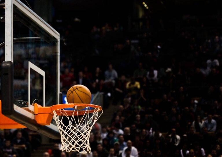 Jake Biggs is a Sydney-based NBA nutritionist specialising in performance nutrition for basketball athletes providing NBA specific basketball sports nutrition plans.