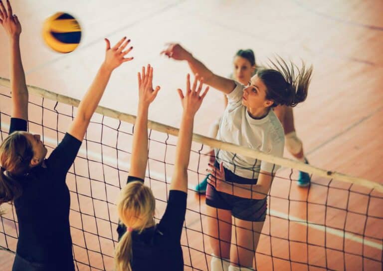 Jake Biggs is a leading Sydney-based volleyball nutritionist, delivering personalised, evidence-based nutrition plans to optimise explosive power, enhance agility, and accelerate recovery—across every serve, spike, dive, and rally.