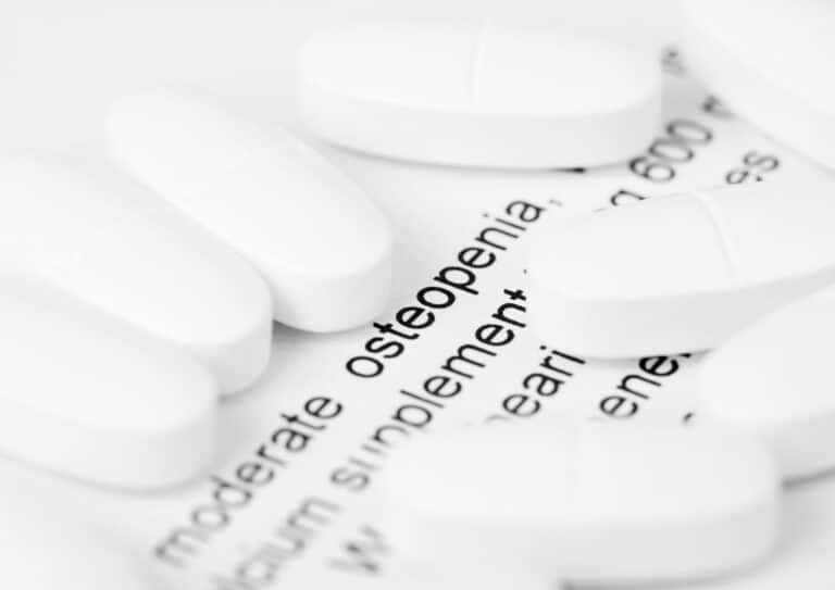 Jake Biggs is a osteopenia nutritionist in Sydney that specialises in evidence based nutrition plans for osteopenia treatment and management.