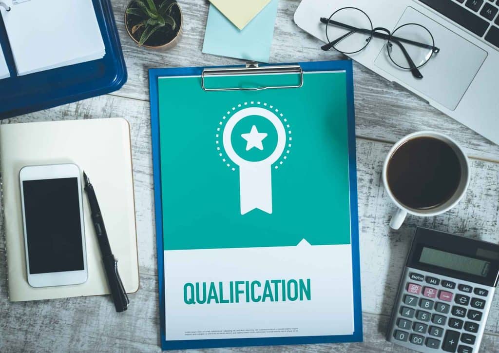 How to Choose the Best Weight Loss Nutritionist in Sydney 12 The word "qualification" represents the process of earning a degree or certificate in education.